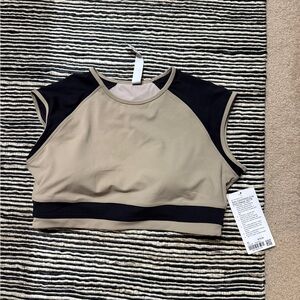 Women's Lululemon-Tone Crop top XL / swim